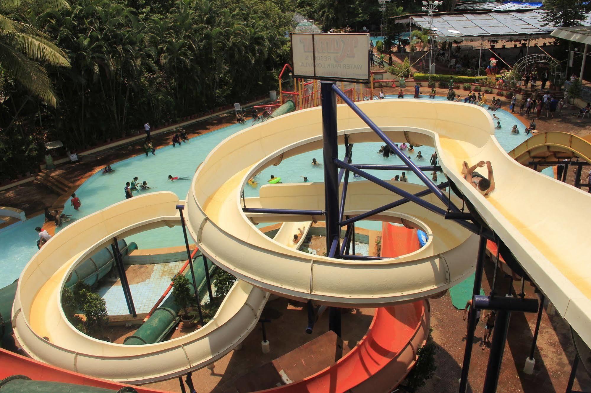 Kumar Resort Lonavala Esterno foto